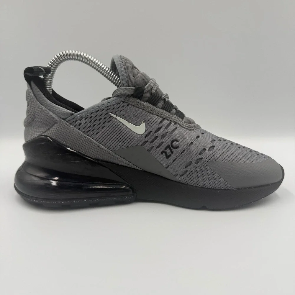 Nike Air Max 270 GS Unisex Size 4Y Running Shoes FN7786-001 Grey Black Orange